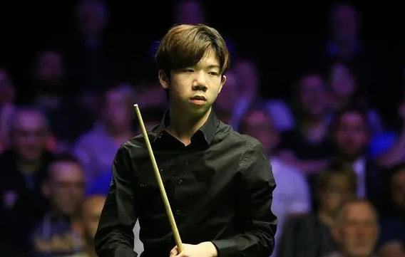 白纸黑字地 白纸黑字地